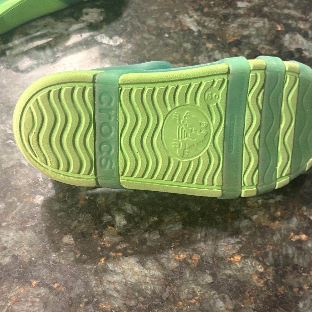 CROCS Shirley Girls Shoes Aqua/Lime C12 - Picture 4 of 7